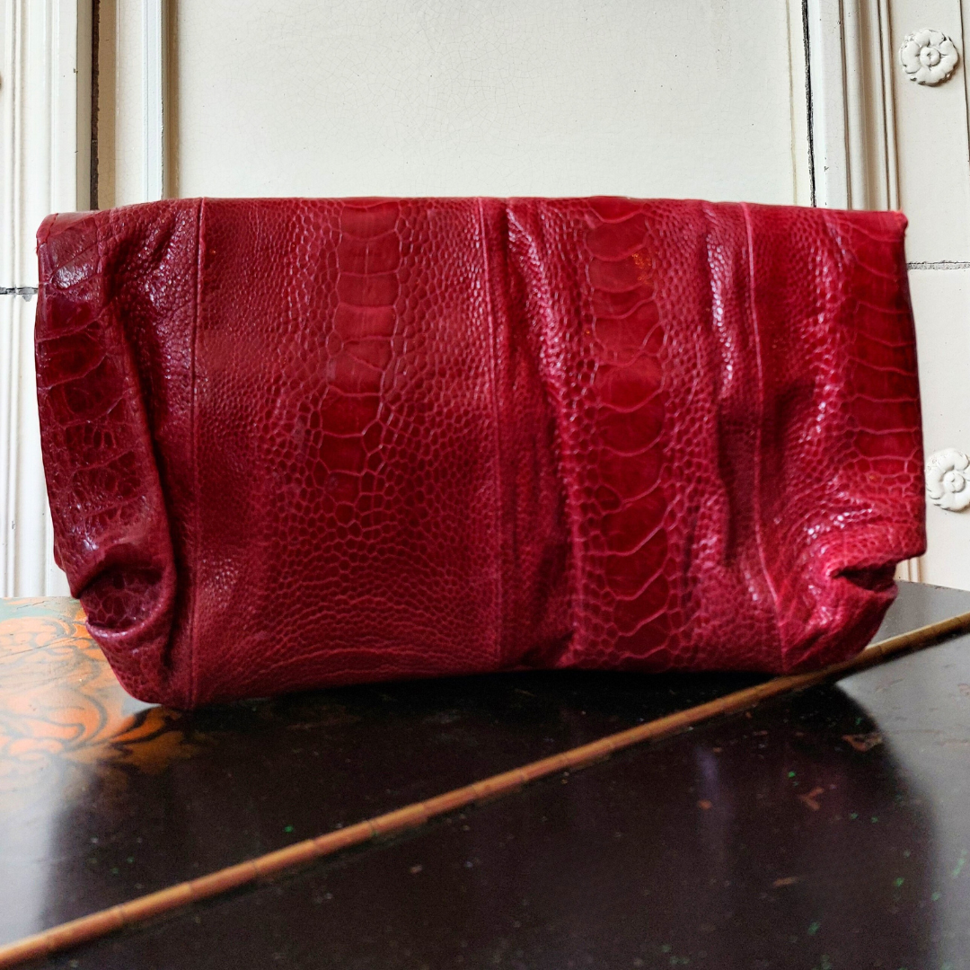 Red Snake Clutch
