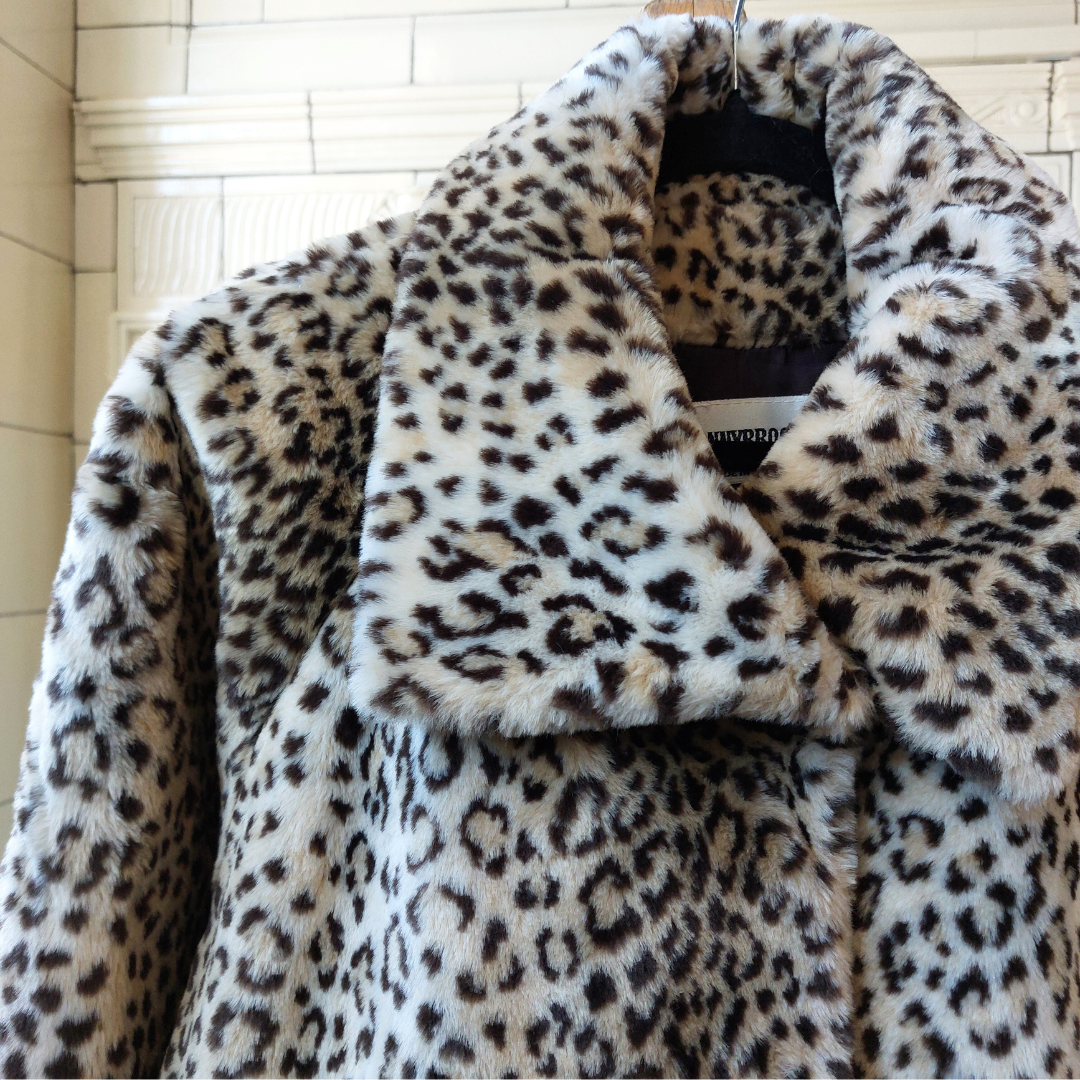 Leopard Swing